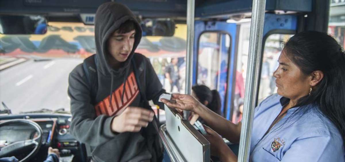 Los transportistas deber&aacute;n capacitarse en el futuro sobre atenci&oacute;n al usuario.