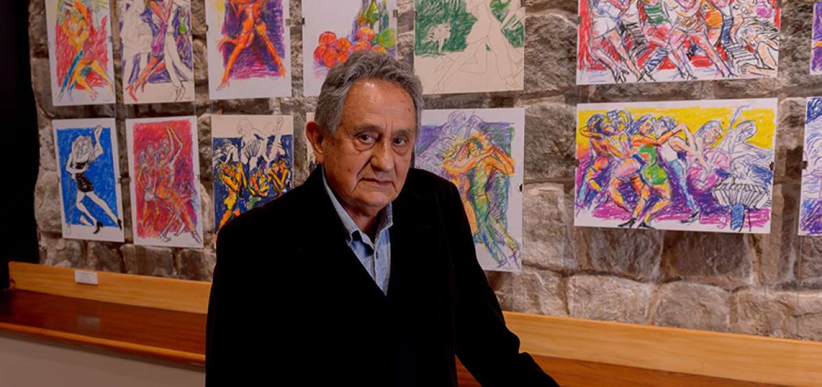 Los 50 dibujos fueron realizados en tinta china, pastel al &oacute;leo, bol&iacute;grafo e incluyen 9 pinturas en acr&iacute;lico y l&aacute;tex.