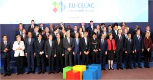 Gr&aacute;fico oficial con los mandatarios de la UE y de la Celac.Foto: AFP.