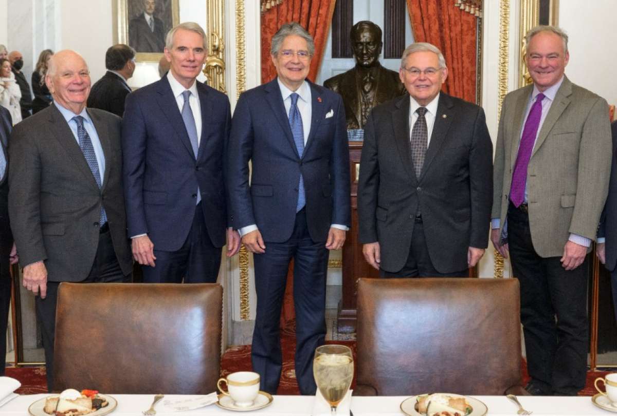 Senado de Estados Unidos pedirá a la Casa a Blanca abrir un Tratado de Libre Comercio con Ecuador