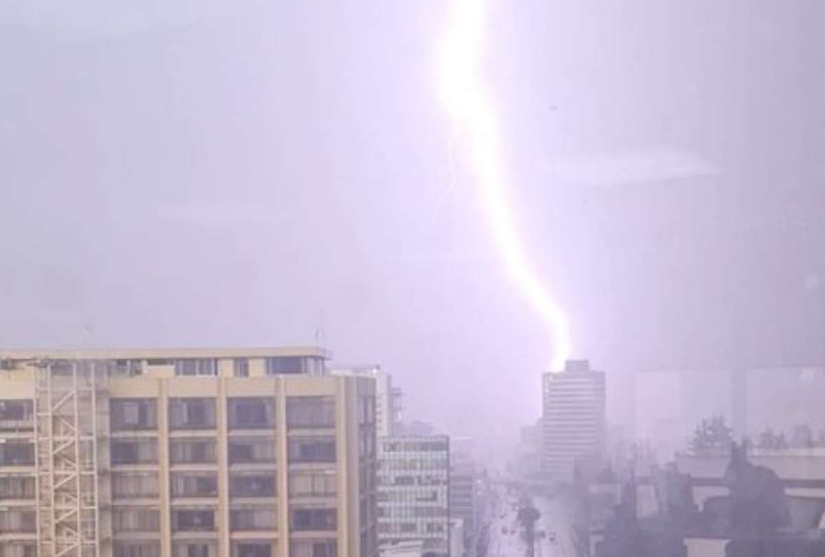 Quito soport&oacute; tormentas el&eacute;ctricas en distintos sectores de la ciudad