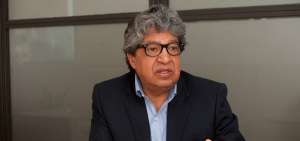 El ministro de Educaci&oacute;n, Milton Luna, asegur&oacute; en la inauguraci&oacute;n del inicio de clases en la Costa que la entrega de textos est&aacute; garantizada.