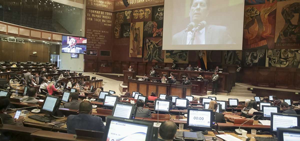 Los asamble&iacute;stas fueron convocados a las 10:00 para designar a las autoridades de tres comisiones, a&uacute;n pendientes desde el 14 de mayo.