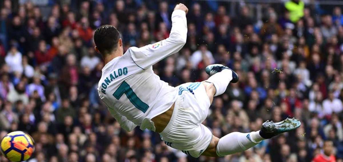 Real Madrid se da un fest&iacute;n frente al Sevilla antes de viajar a Abu Dabi