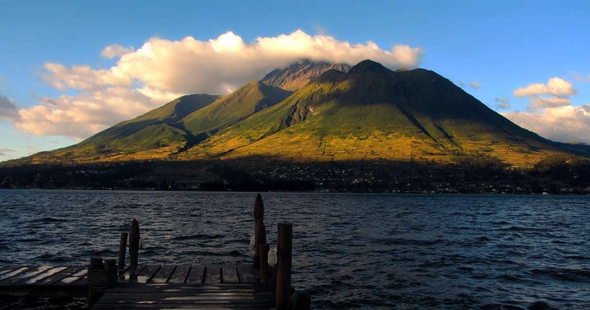 Fotograf&iacute;a del paisaje que muestra la laguna de San Pablo. Foto: Tomada de Flickr