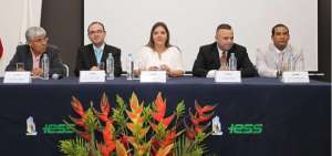 Nosocomio del IESS, con acreditaci&oacute;n