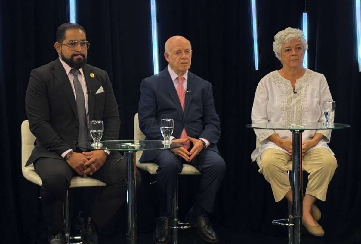 En Perspectiva 7 se analizó la crisis de la Revolución Ciudadana y su impacto político 