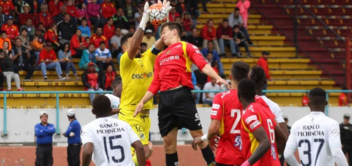 Cuenca y Cat&oacute;lica empatan 2-2 en el Alejandro Serrano Aguilar