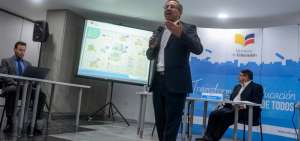 Augusto Espinosa, ministro de Educaci&oacute;n, dio detalles del plan de prevenci&oacute;n de consumo de drogas.