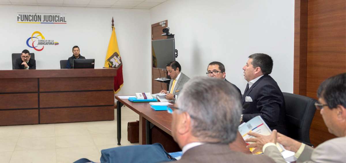 Una hora y media dur&oacute; la audiencia de reformulaci&oacute;n de cargos en uno de los cuatro procesos que se lleva adelante por supuesta corrupci&oacute;n en el IESS.