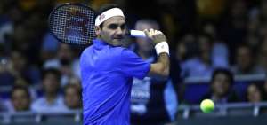 El suizo, ganador de 20 Grand Slam; y el alem&aacute;n, s&eacute;ptimo esca&ntilde;o del planeta, protagonizaron un entretenido duelo que se alarg&oacute; por casi dos horas