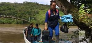M&eacute;dicos desaf&Iacute;an los peligros de la amazon&iacute;a para atender a pacientes