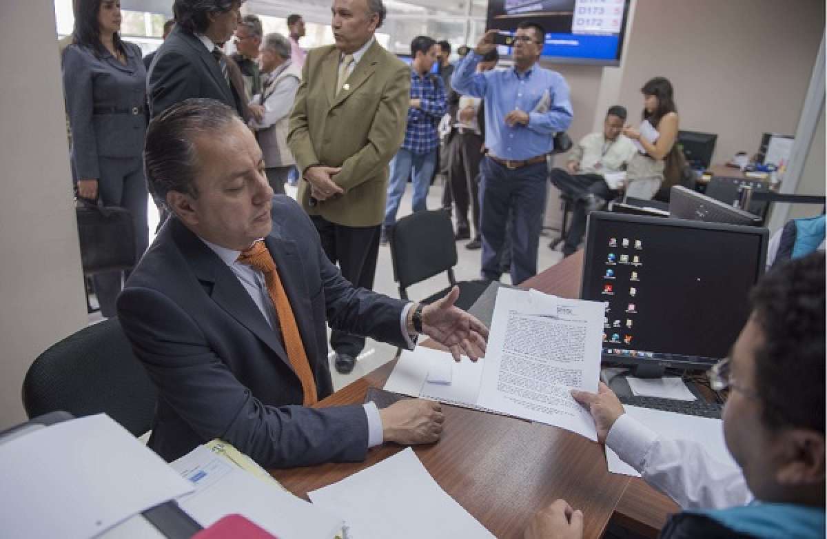 Buend&iacute;a se&ntilde;al&oacute; que esperan que en aproximadamente 27 d&iacute;as la CC se pronuncie positivamente. Foto: Daniel Molineros / El Tel&eacute;grafo