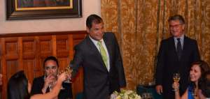 En Carondelet el Primer Mandatario ofreci&oacute; la cena de fin de a&ntilde;o. 