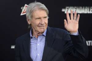Harrison Ford seguir&aacute; siendo Indiana Jones