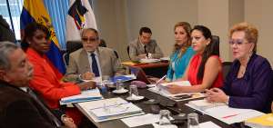 Delegaci&oacute;n del Gobierno visit&oacute; Corte Constitucional