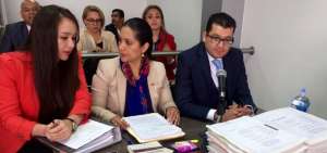 La Fiscal&iacute;a inici&oacute; un proceso indagatorio en contra del exministro Iv&aacute;n E. por el presunto delito de enriquecimiento il&iacute;cito.