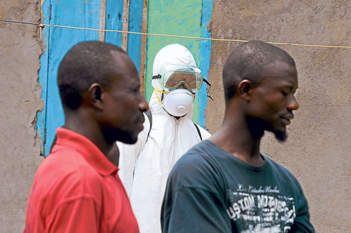 Los rituales de celebraci&oacute;n de muertos por &eacute;bola no son permitidos en &Aacute;frica. Foto: AFP