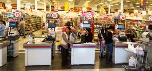 El martes, en algunos supermercados, hubo productos que en la &uacute;ltima semana empezaron a escasear.