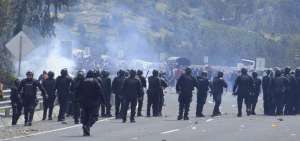 Protestas de la Conaie en el sector de Panzaleo, provincia de Cotopaxi.