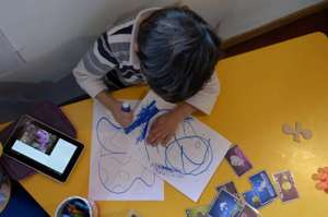 El espectro del autismo es una afecci&oacute;n directa del sistema nervioso central, seg&uacute;n L&iacute;dice Reyes, educadora de la salud. Foto: Marco Salgado.