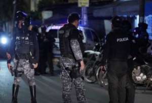 El feriado D&iacute;a del Trabajo en Ecuador 2026 culminar&aacute; con toque de queda en varias provincias.