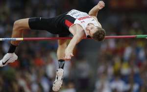 Drouin fue el &uacute;nico que consigui&oacute; superar la barra de 2,34, ante la que fallaron tanto Guowei Zhang como Bondarenko. Foto: Agencia AFP