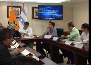 Correa hizo un llamado a los sindicatos y a los propios funcionarios de Gobierno a ser "m&aacute;s creativos" a la hora de proponer reformas laborales para alcanzar el bienestar de los trabajadores. FOTO: Presidencia de la Rep&uacute;blica