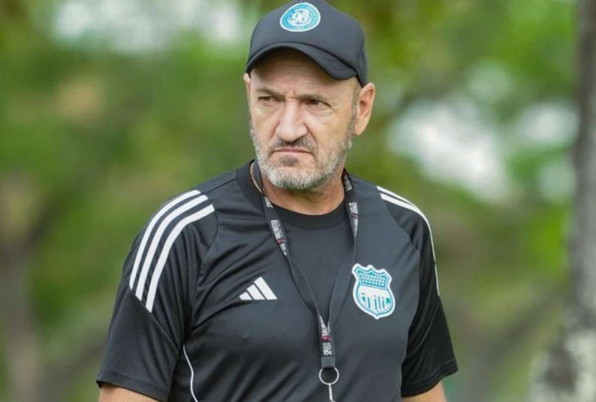 Guillermo Dur&oacute; no seguir&aacute; en Emelec