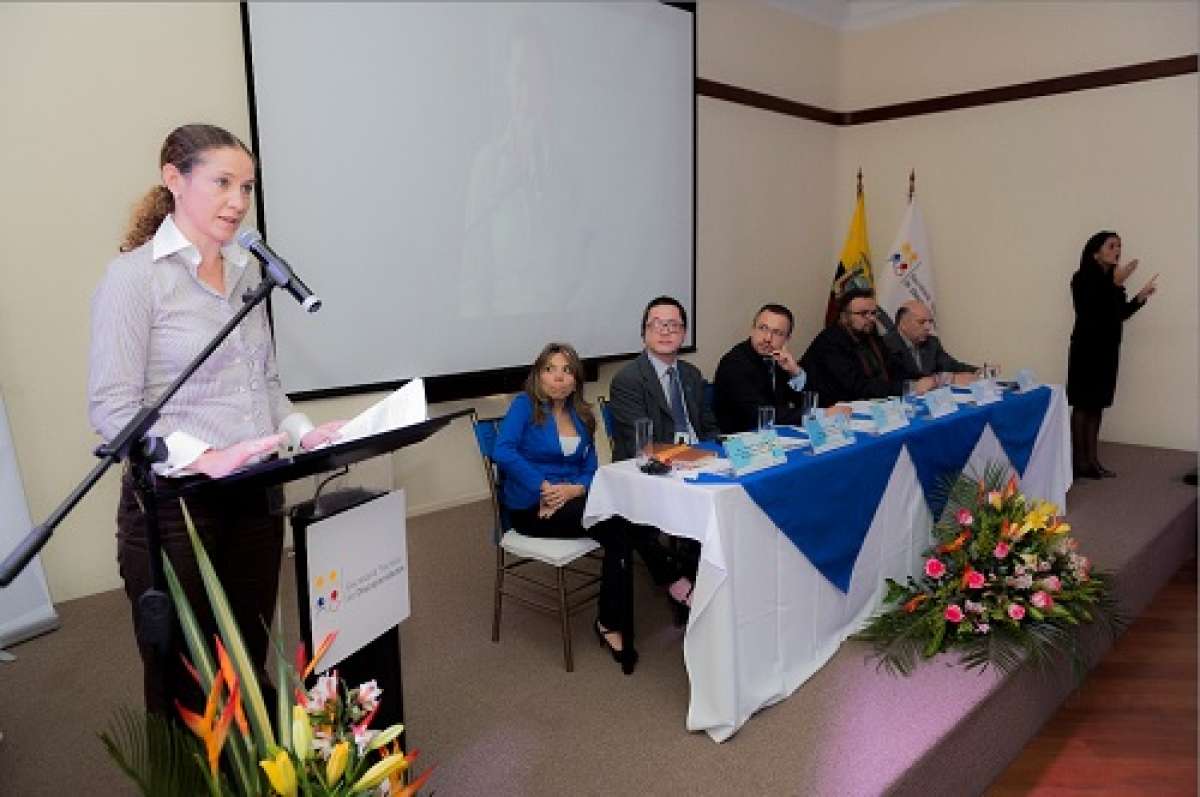  Cecilia Vaca, ministra Coordinadora de Desarrollo Social, inaugur&oacute; hoy el encuentro sobre autismo. Foto: Fernando Sandoval / El Tel&eacute;grafo