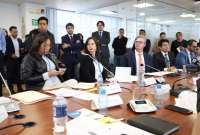 El ministro de Economía, Juan Carlos Vega, compareció en la Asamblea. 