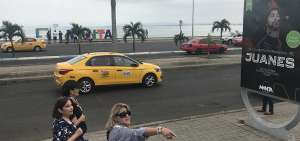En la zona del malec&oacute;n de la ciudad de Manta ya se promociona al cantante colombiano Juanes, quien se presentar&aacute; en la playa El Murci&eacute;lago.