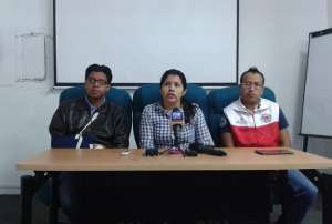 Dirigentes de la FEUE rechazaron los actos de violencia suscitados el jueves pasado en la U. Central. 