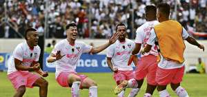 &ldquo;Orientales&rdquo; y &ldquo;camaratas&rdquo; llegan con ventaja