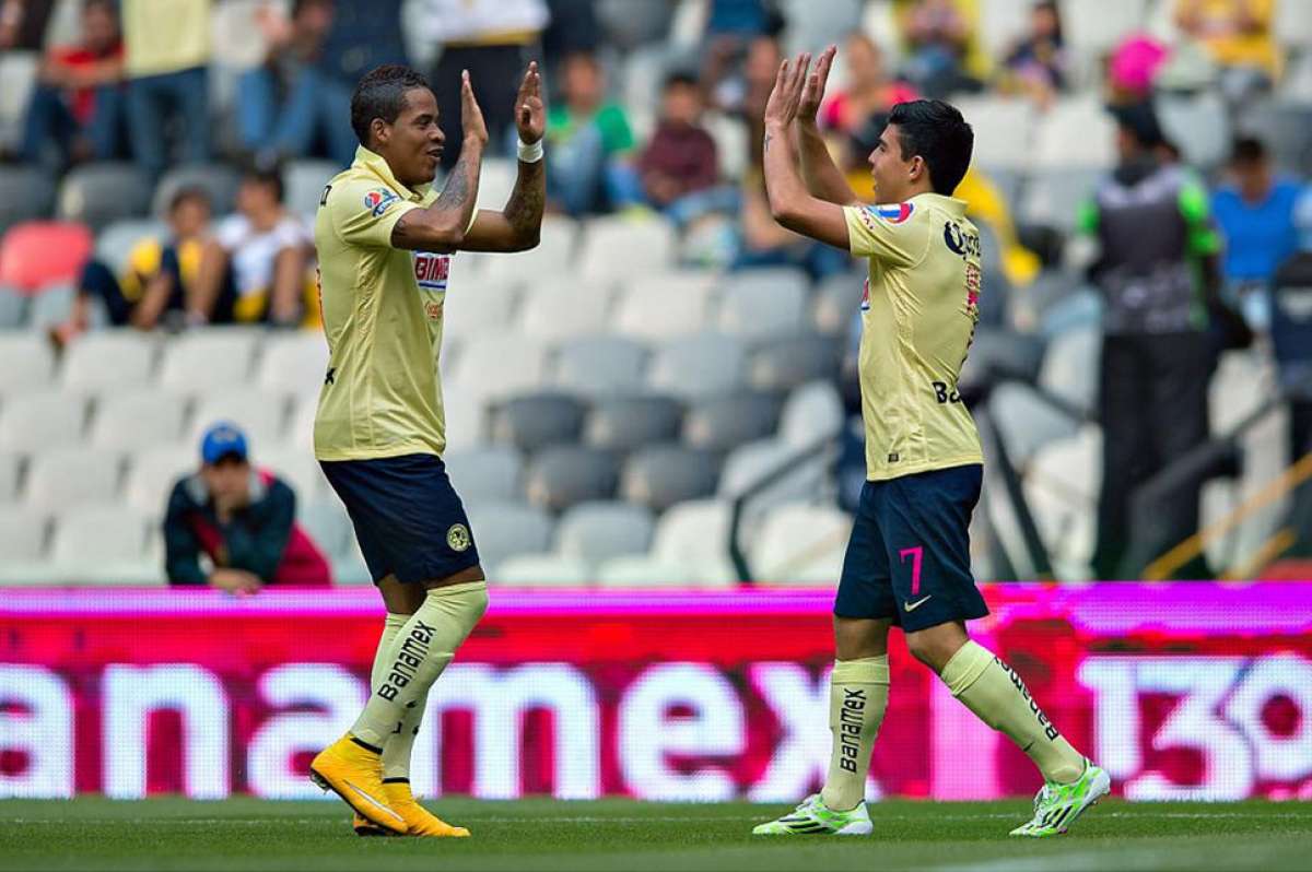 Cl&aacute;sico entre Am&eacute;rica y Guadalajara opaca lucha por pases a la liguilla mexicana