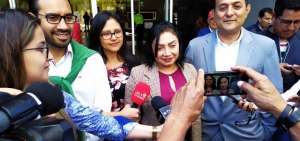 Mery Zamora solicita peritaje a mensajes de Correa, Mart&iacute;nez y Ter&aacute;n