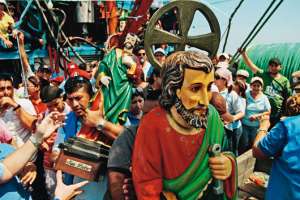 San Pedro y san Pablo, una fiesta religiosa con esencia manaba