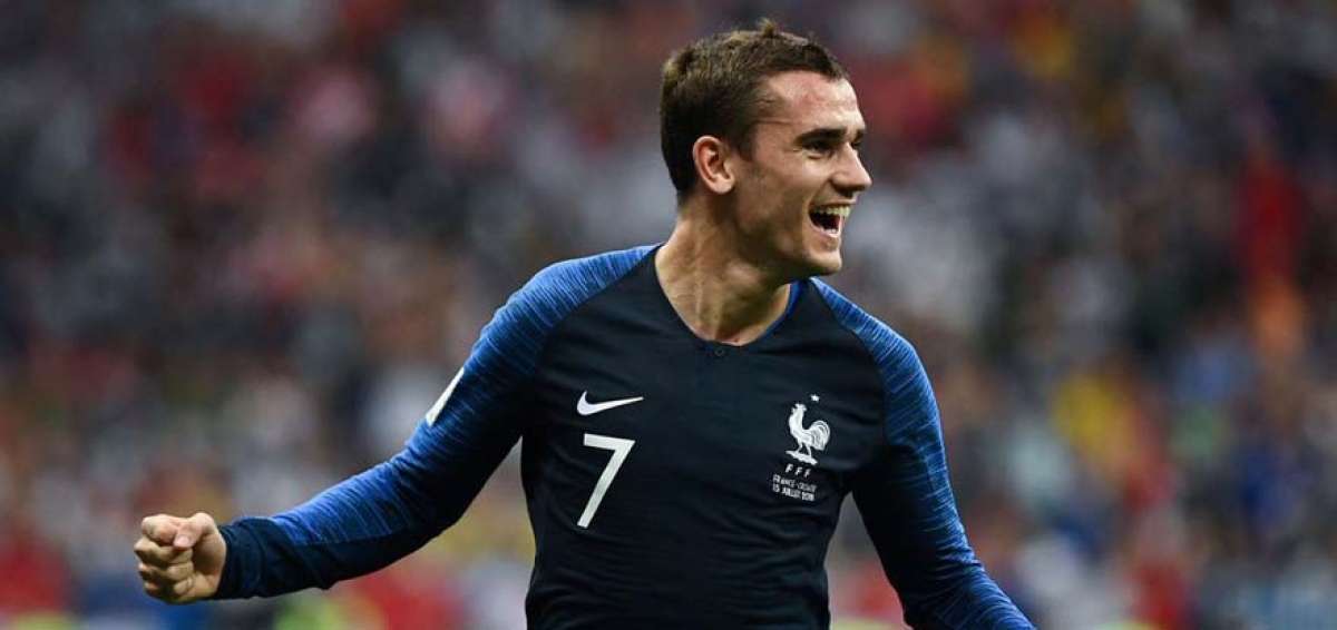Griezmann supera a Benzema como goleador con la selecci&oacute;n francesa