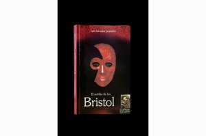El antifaz de los Bristol: una familia por desenmascarar