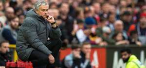 Mourinho niega que quiera vender a Blind, Darmian y Fellaini