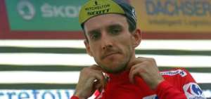 El brit&aacute;nico ser&aacute; baja para La Vuelta y no podr&aacute; revalidar el t&iacute;tulo del a&ntilde;o pasado. 