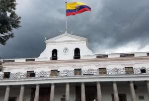 Noboa nombr&oacute; a nuevos gobernadores en varias ciudades del pa&iacute;s.