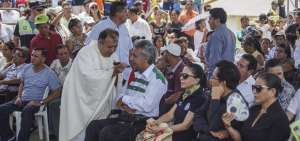 En el sector Ceibo Ranecer ayer se realiz&oacute; una misa, al conmemorarse el primer a&ntilde;o del terremoto del 16 de abril. Participaron autoridades y el presidente electo Lenin Moreno.