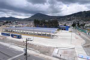 Poca gente acud&iacute;a hasta el mediod&iacute;a de ayer por desconocimiento a la estaci&oacute;n La Magdalena del Metro. Foto: Daniel Molineros/ El Tel&eacute;grafo