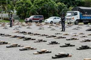 En el patio del Grupo de Intervenci&oacute;n y Rescate (GIR) se ubicaron las evidencias de los operativos realizados en 10 provincias del pa&iacute;s. El valor total de la droga es de aproximadamente $ 600 millones. Foto: William Orellana 