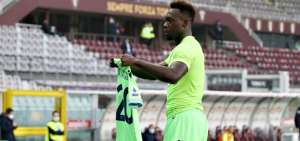 Felipe Caicedo anota su primer gol en Champions
