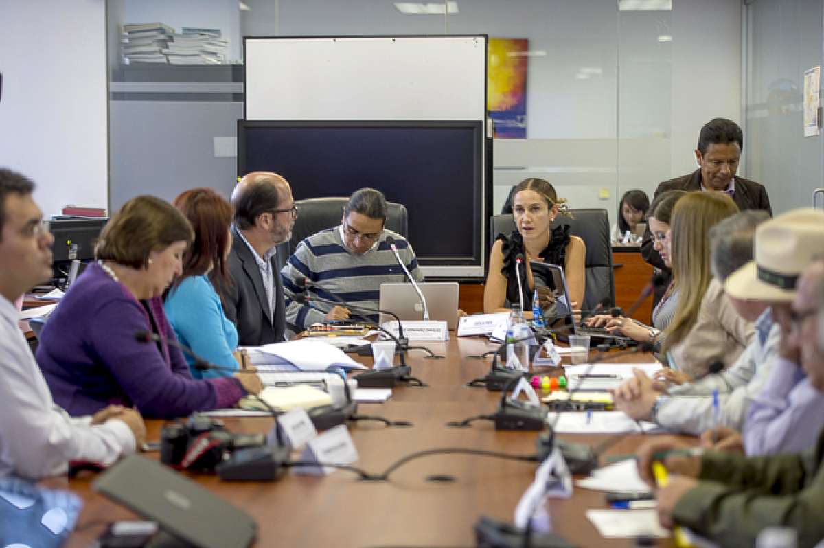 El objetivo de la reuni&oacute;n es para continuar con el an&aacute;lisis de las reformas a la Ley de Econom&iacute;a Popular y Solidaria (EPS). Foto: Fernando Sandoval / El Tel&eacute;grafo