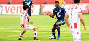 Emelec venci&oacute; 2-1 a T&eacute;cnico Universitario en Ambato.