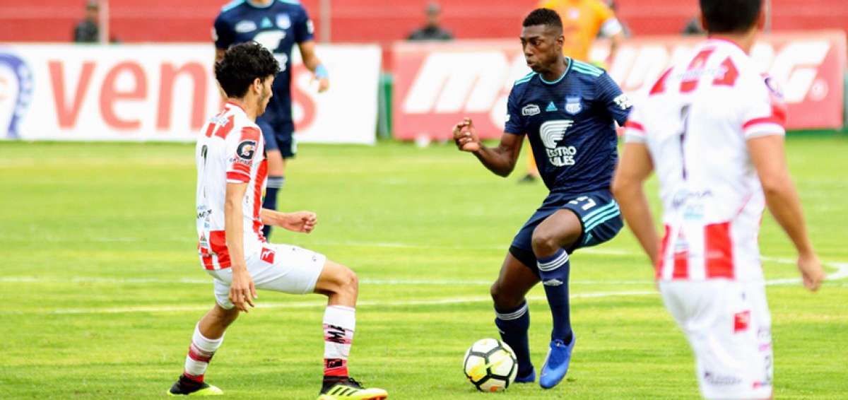 Emelec venci&oacute; 2-1 a T&eacute;cnico Universitario en Ambato.