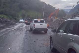 Paso controlado en la Papallacta – Baeza permitirá llegada de productos a Napo y Orellana